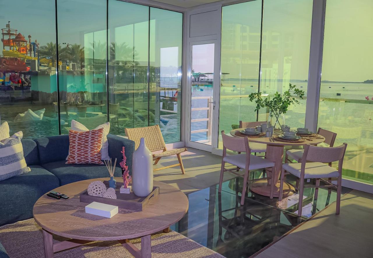 Lagoona Beach Luxury Resort And Spa Al Manamah Esterno foto Interior of a typical apartment